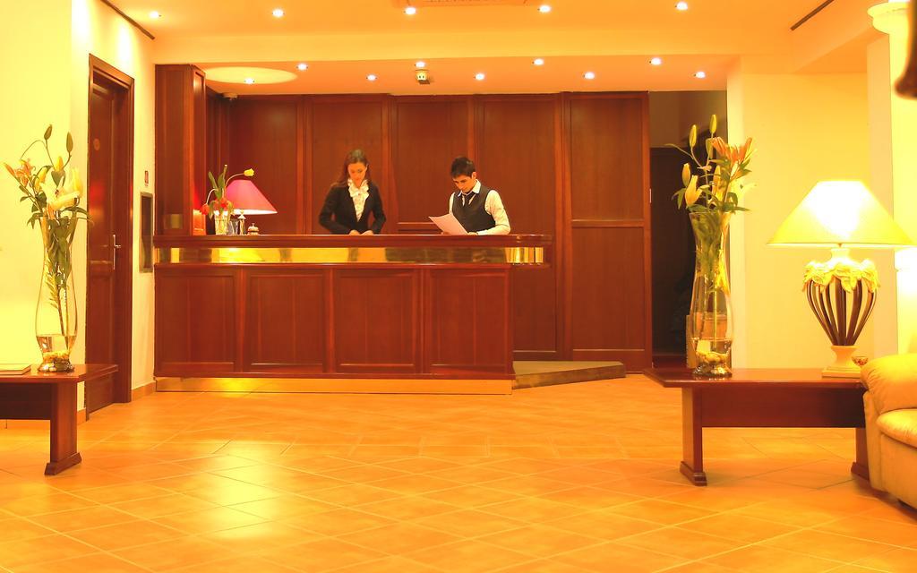 Hotel Moderno Olbia Dış mekan fotoğraf