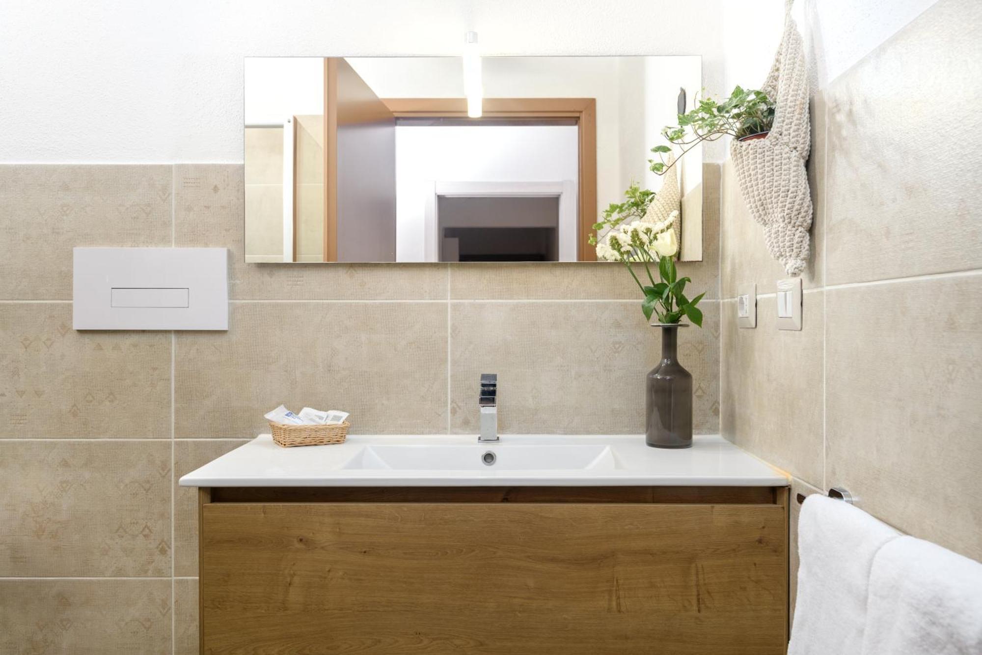 Hotel Moderno Olbia Dış mekan fotoğraf
